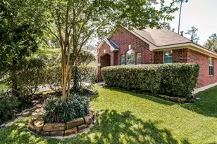22 Heron Hollow Ct, The Woodlands, TX 77382 - Photo 1