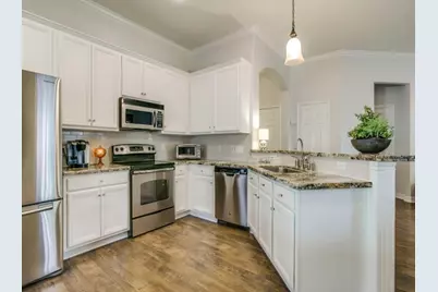 22 Heron Hollow Court, The Woodlands, TX 77382 - Photo 11