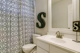 22 Heron Hollow Ct, The Woodlands, TX 77382 - Photo 15