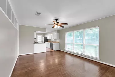 5330 Pagewood Lane, Houston, TX 77056 - Photo 15