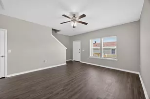 4507 P, Galveston, TX 77551 - Photo 5