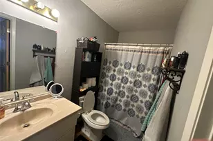 1522 N Thompson St, Conroe, TX 77301 - Photo 21