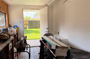 7055 Shanahan Dr, Beaumont, TX 77706 - Photo 29