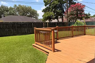 7055 Shanahan Dr, Beaumont, TX 77706 - Photo 35