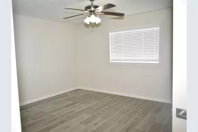 2511 Maple Tree Court, Stafford, TX 77477 - Photo 15