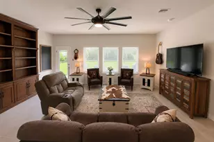 12001 New River Ct, Conroe, TX 77384 - Photo 3