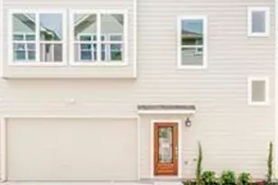 728 Link, Houston, TX 77008 - Photo 1