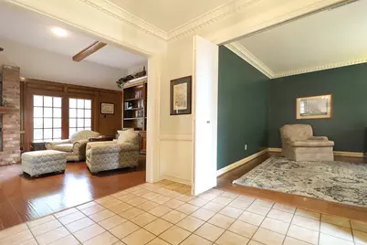 5522 Glenmere Lane, Spring, TX 77379 - Photo 9