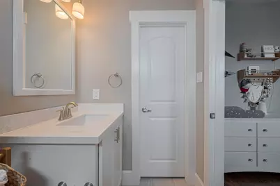 2604 Bevis Street #E, Houston, TX 77008 - Photo 35