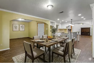 10703 Crestfield Court, Houston, TX 77070 - Photo 7