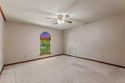 10703 Crestfield Court, Houston, TX 77070 - Photo 15