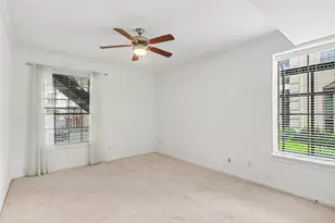 2700 Revere St, Houston, TX 77098 - Photo 11