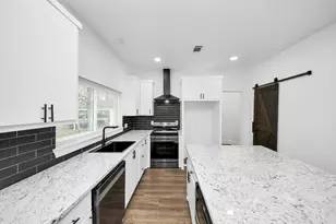 2518 Cochran St, Houston, TX 77009 - Photo 17