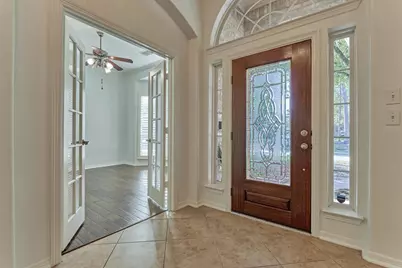 94 Oriel Oaks Circle, The Woodlands, TX 77382 - Photo 7