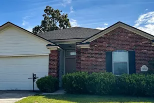 2054 Briar Grove Dr, Conroe, TX 77301 - Photo 1