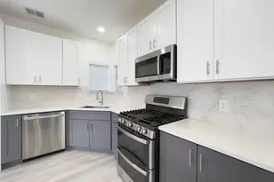 6438 Drake Elm Dr, Sugar Land, TX 77479 - Photo 7