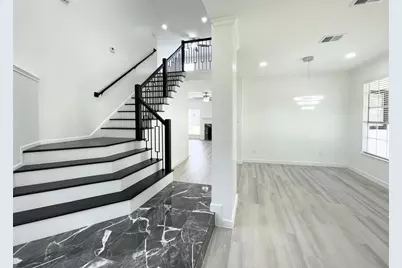 6438 Drake Elm Drive, Sugar Land, TX 77479 - Photo 3