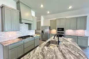 3315 Daily Harvest Dr, Pearland, TX 77581 - Photo 3
