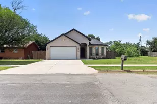 2403 Alamesa Dr, Big Spring, TX 79720 - Photo 39