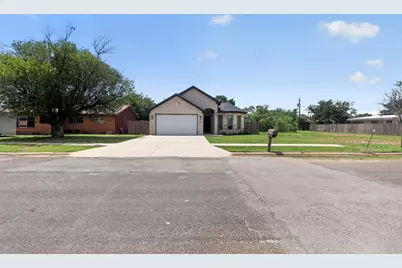2403 Alamesa Drive, Big Spring, TX 79720 - Photo 33