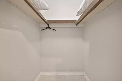 11102 Hillcroft Avenue, Houston, TX 77096 - Photo 33