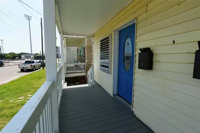 1213 28th Street, Galveston, TX 77550 - Photo 35