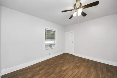 1213 28th Street, Galveston, TX 77550 - Photo 15