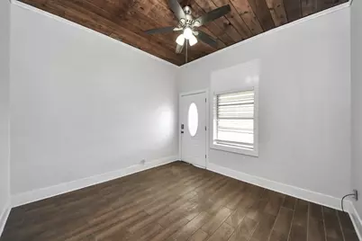 1213 28th Street, Galveston, TX 77550 - Photo 9