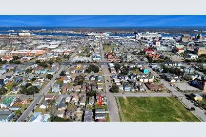 1213 28th Street, Galveston, TX 77550 - Photo 35