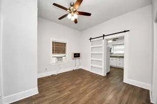 1213 28th St, Galveston, TX 77550 - Photo 11