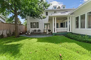 1506 Indiana St, Houston, TX 77006 - Photo 37