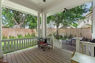 1506 Indiana St, Houston, TX 77006 - Photo 15