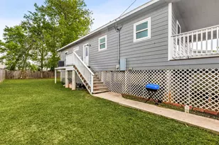 805 E Mulberry Ave, Wharton, TX 77488 - Photo 15