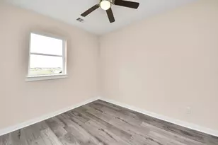 3130 5th St, Stafford, TX 77477 - Photo 27