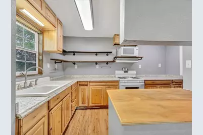 1949 County Road 2717, Alto, TX 75925 - Photo 11