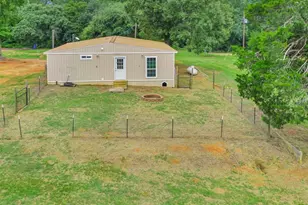 1949 County Rd 2717, Alto, TX 75925 - Photo 5