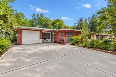 6051 Willow Glen Drive, Houston, TX 77033 - Photo 1