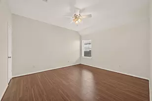 1608 Spring Glen Ln, Pearland, TX 77581 - Photo 19