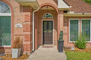 910 Apollo St, New Caney, TX 77357 - Photo 5