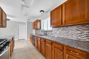 3218 Tynemeadow Ct, Katy, TX 77449 - Photo 17