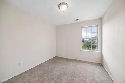 9735 Raisbeck, Houston, TX 77044 - Photo 25