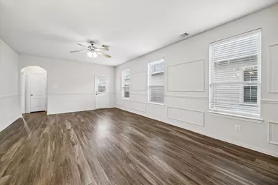 9735 Raisbeck, Houston, TX 77044 - Photo 15