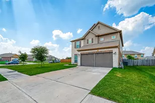 3030 Currier Ct, Rosenberg, TX 77471 - Photo 3