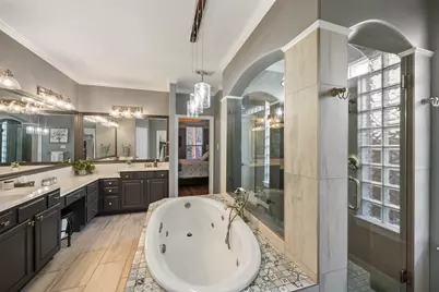 15911 Hermitage Oaks Drive, Tomball, TX 77377 - Photo 23