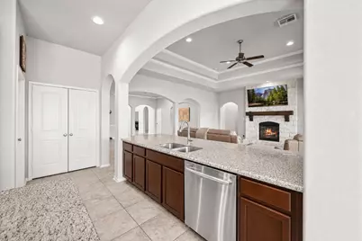 4213 Sycamore Point, Friendswood, TX 77546 - Photo 13