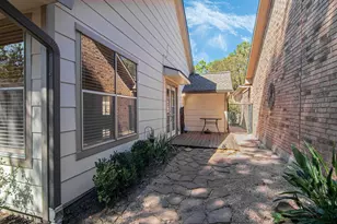 4318 Pinewood Park Dr, Kingwood, TX 77345 - Photo 25