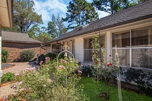 4318 Pinewood Park Dr, Kingwood, TX 77345 - Photo 3