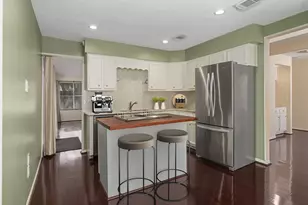 4318 Pinewood Park Dr, Kingwood, TX 77345 - Photo 5