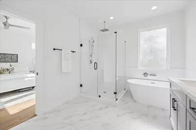 7710 Sky Dweller Drive, Houston, TX 77055 - Photo 31