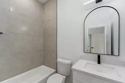 4353 Aledo Street #B, Houston, TX 77051 - Photo 15